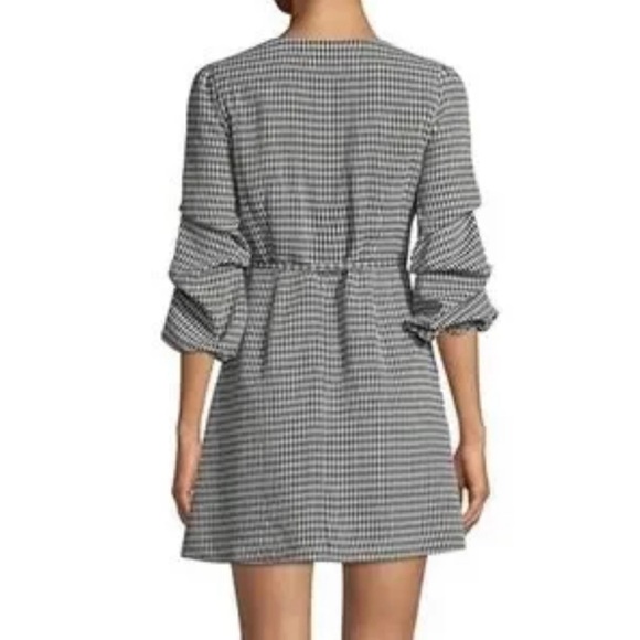 🔥Highline Collective🔥 | Black and white gingham puff sleeve wrap dress - Picture 2 of 16